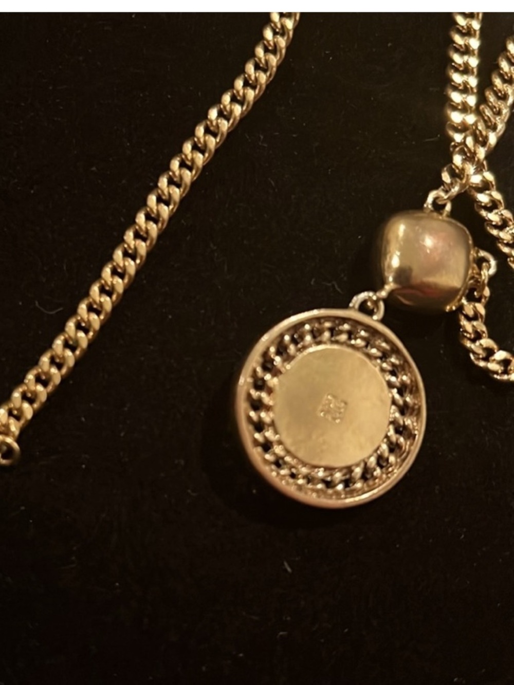 Authentic Vintage Signed Givenchy Gold Tone Pearl &Rhinestone Statement Necklace - Picture 2 of 8